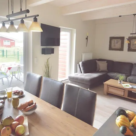 Pet Friendly In With Kitchen